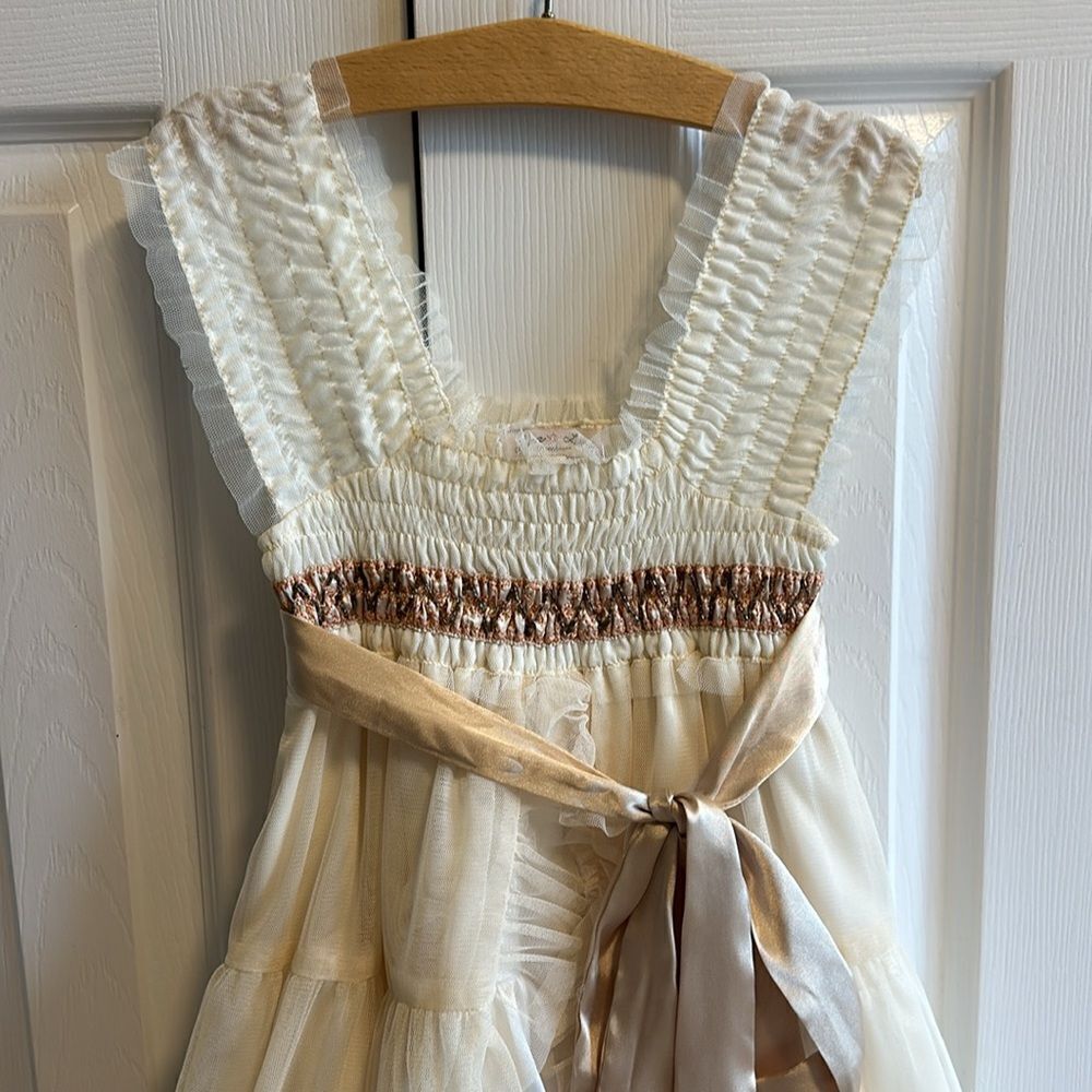 Luna Luna Girls Dress Ivory Tan Ruched Bodice Embroidered Band Layered Ruffles 6 - Picture 2 of 8
